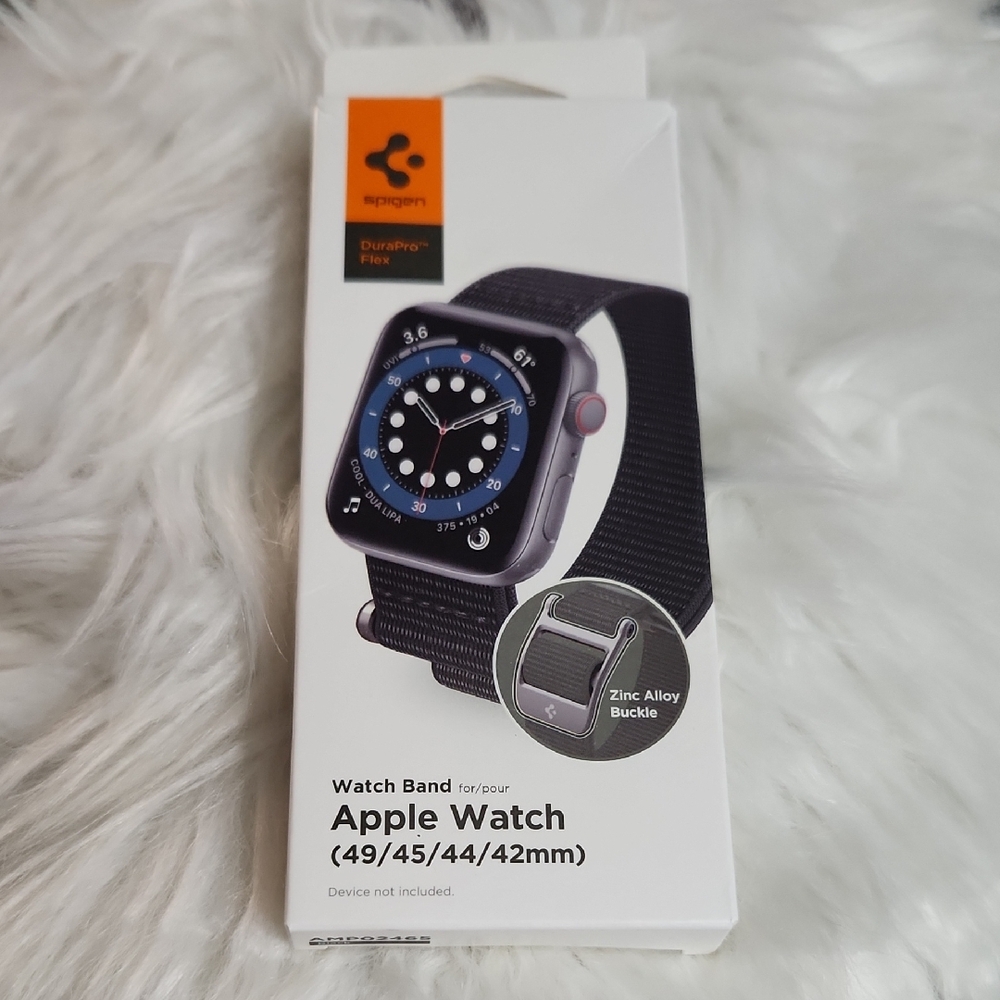 NWT SPIGEN APPLE WATCH BAND